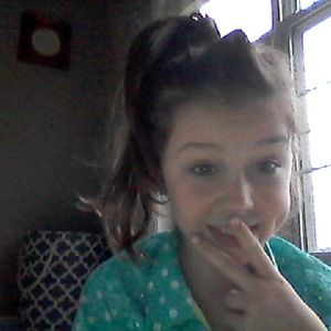 Meet your Posher, Caroline